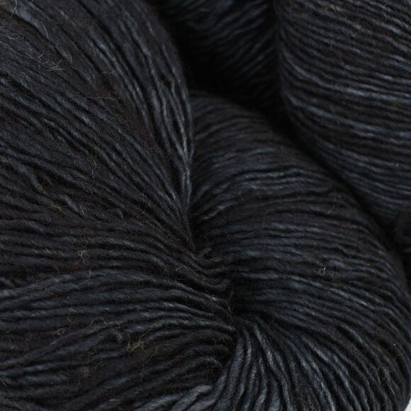 Fleece Artist Merino Slim Yarn 2 Skeins Superwash Merino Wool Hand Dyed Slate - Picture 2 of 4